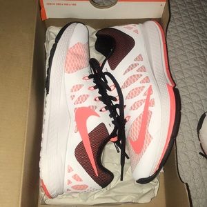 Women’s Nike Sneakers